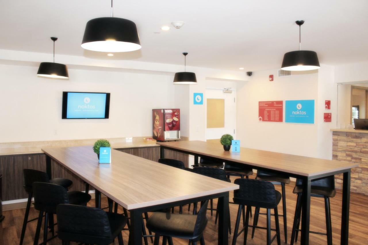 Noktos Extended Monterrey Apodaca Екстер'єр фото